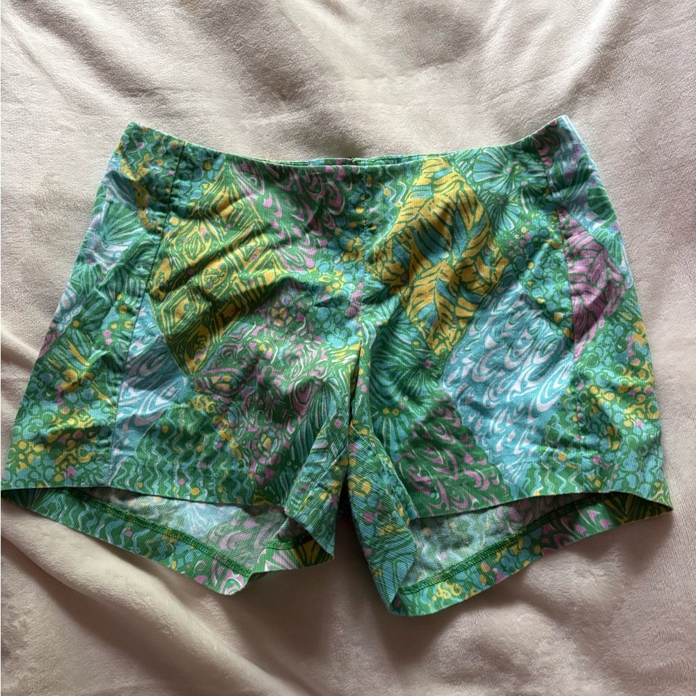 Lilly Pulitzer Women’s Deenie shorts